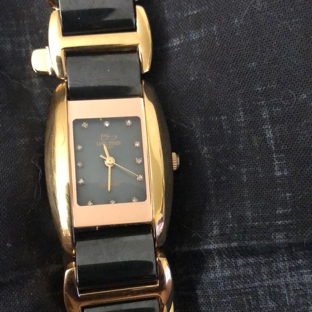 Daniel Steiger women’s black and rose gold ceramic watch